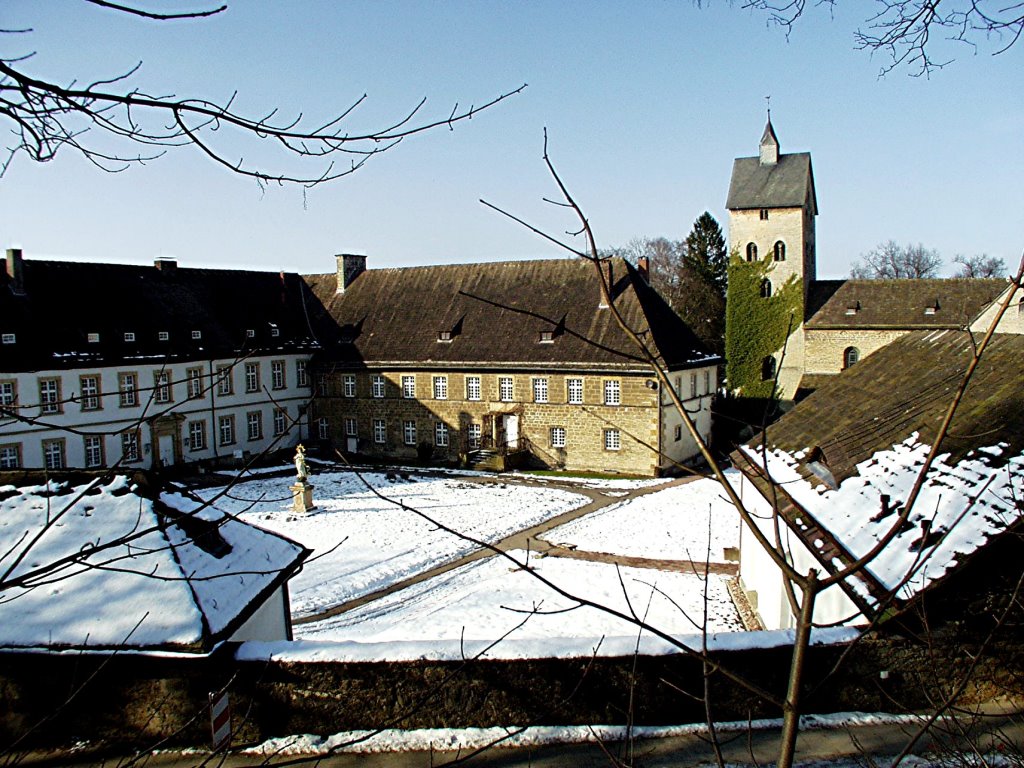 gehrden schloss innenhof medien 07