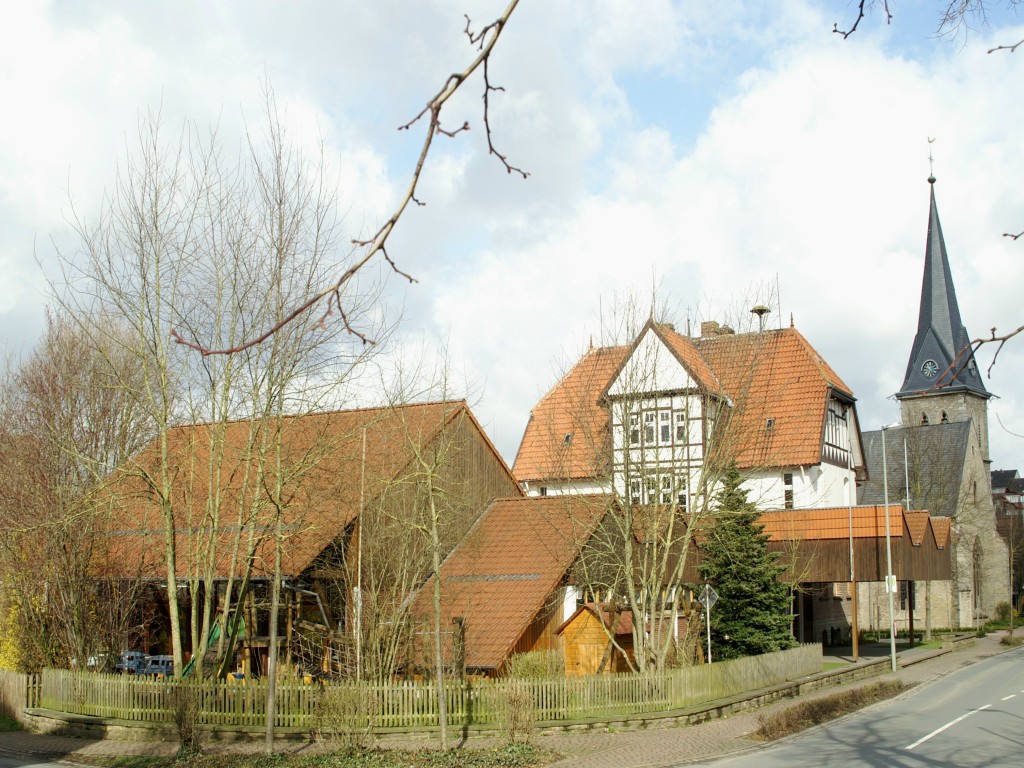 riesel ortsmitt kirche dgh medien 08